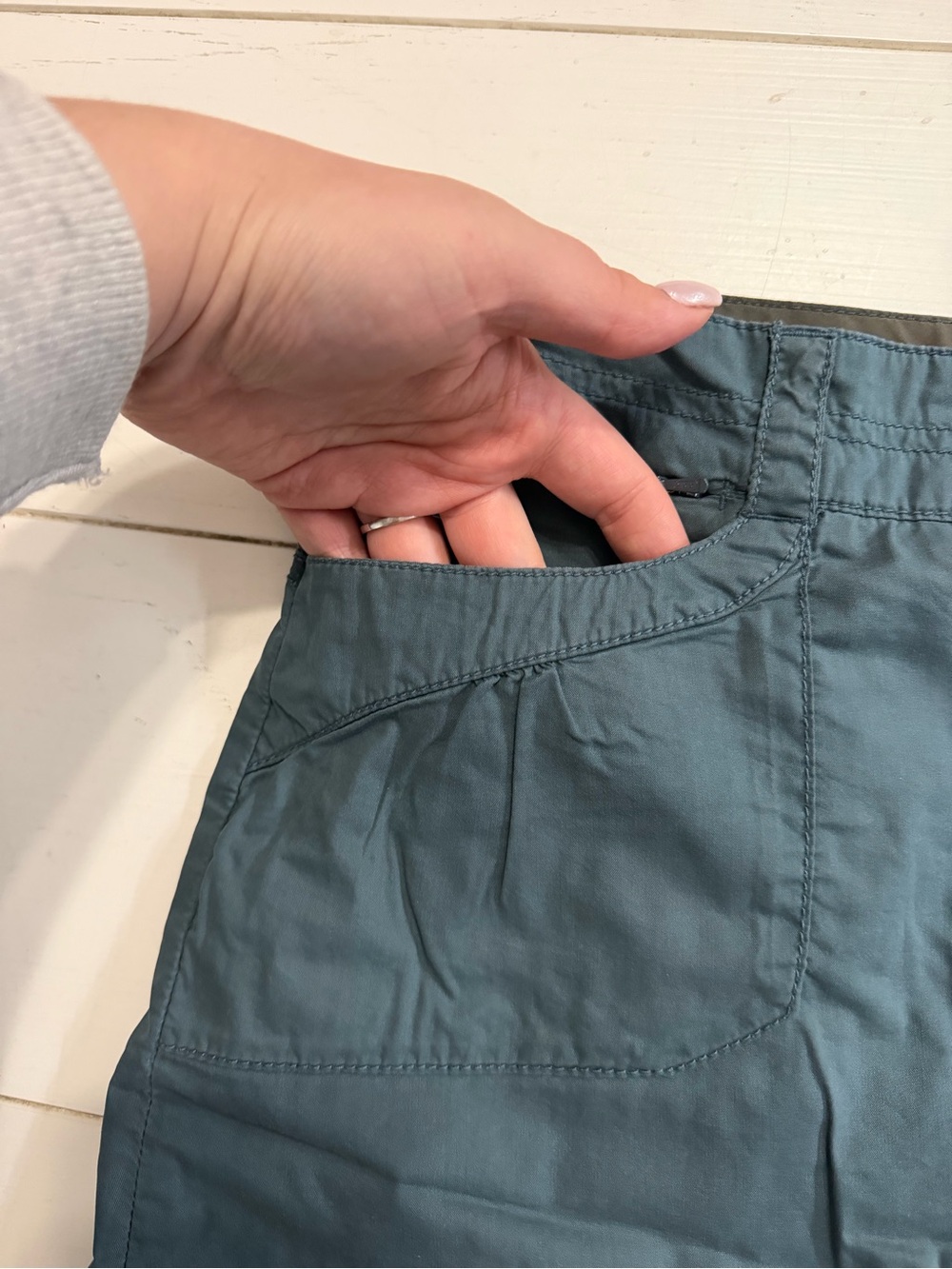 REI Skirt - Picture 3 of 5